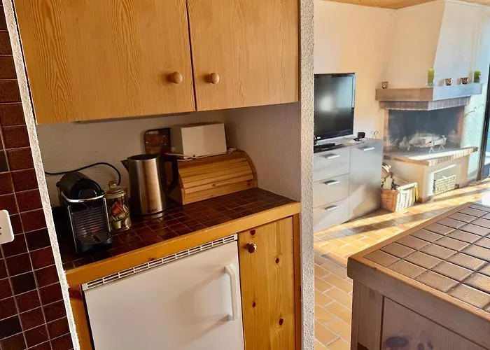 18 8 Beautiful Alpe Des Chaux 6 People * 格里翁